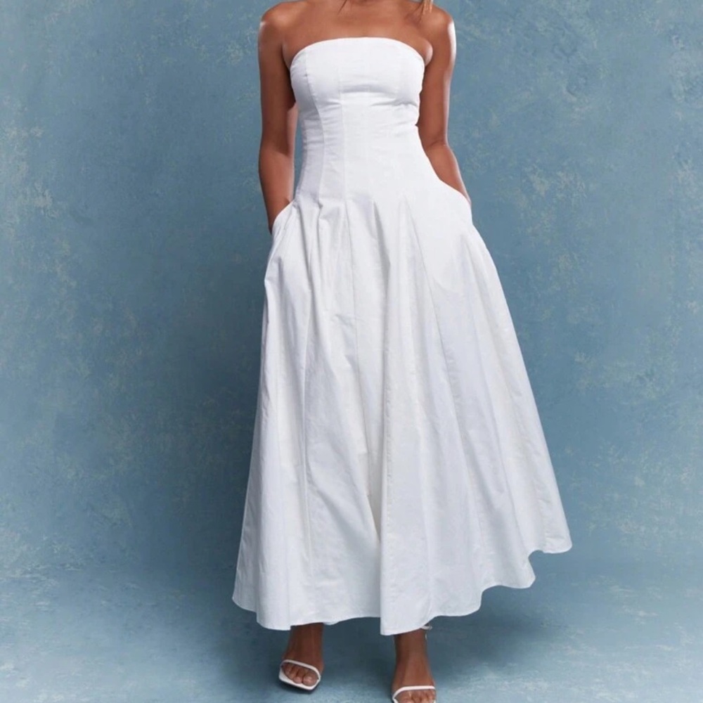 Missguided Elegant White Strapless Dress